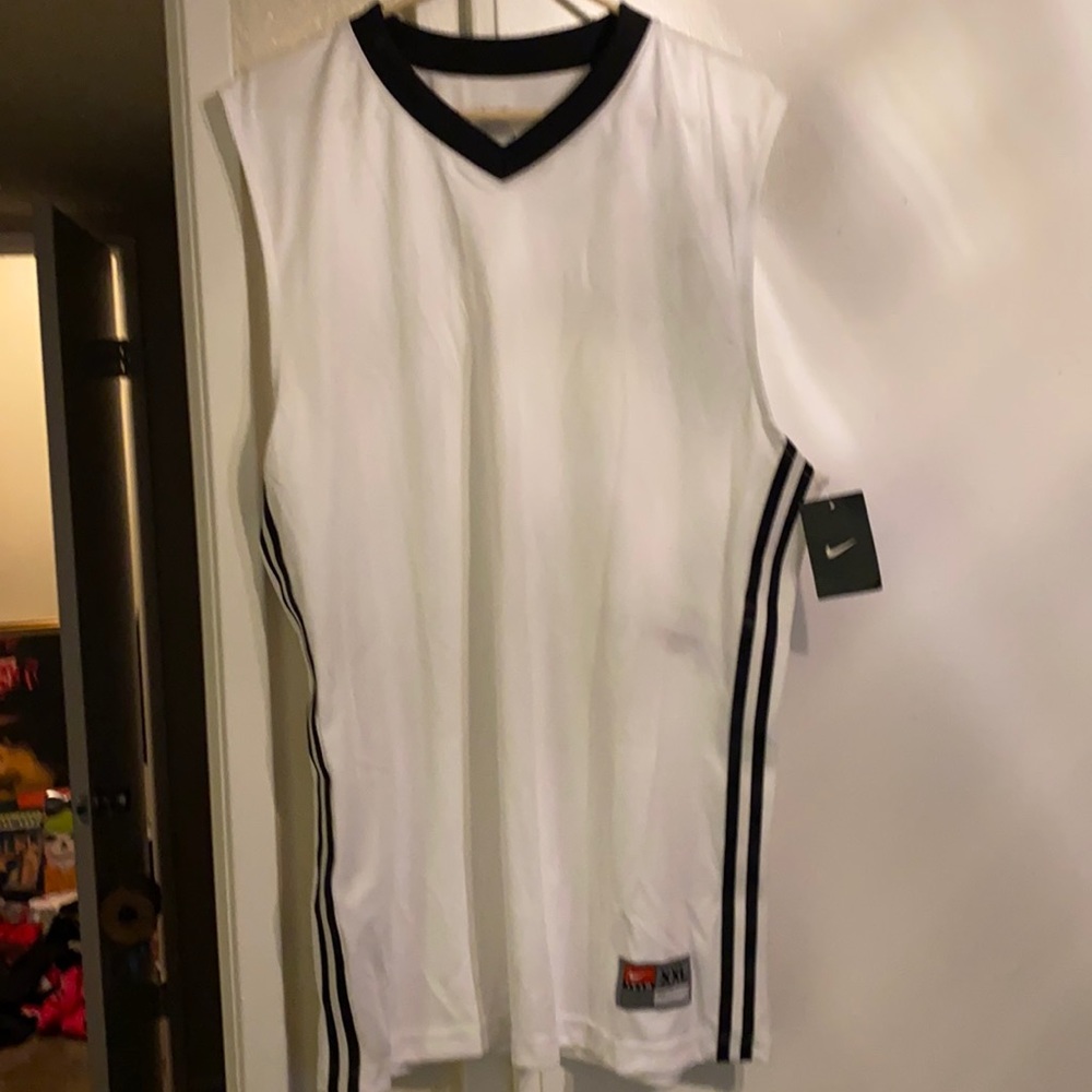 Nike tank